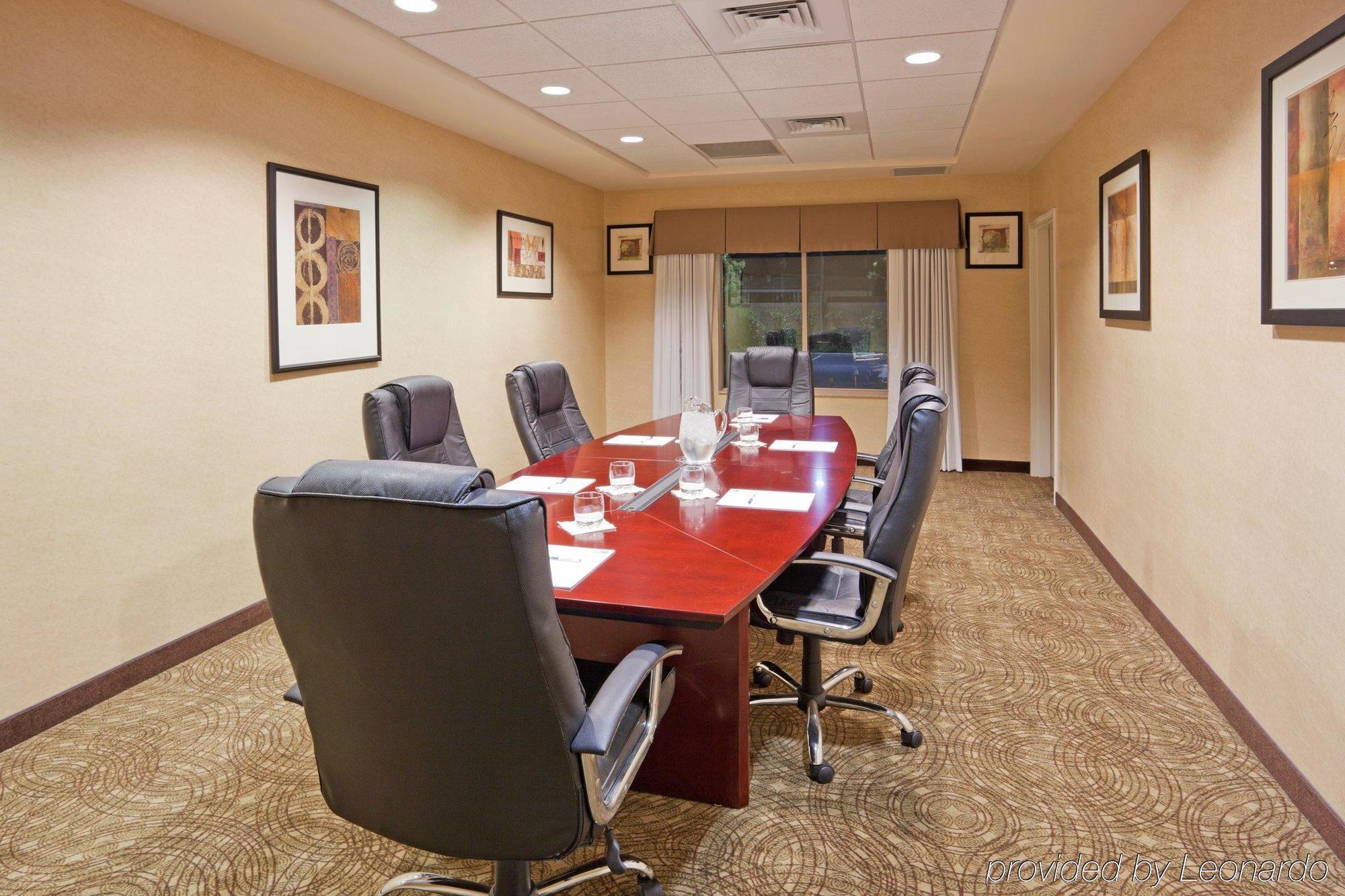 Holiday Inn Express & Suites Clovis Fresno Area By Ihg Экстерьер фото