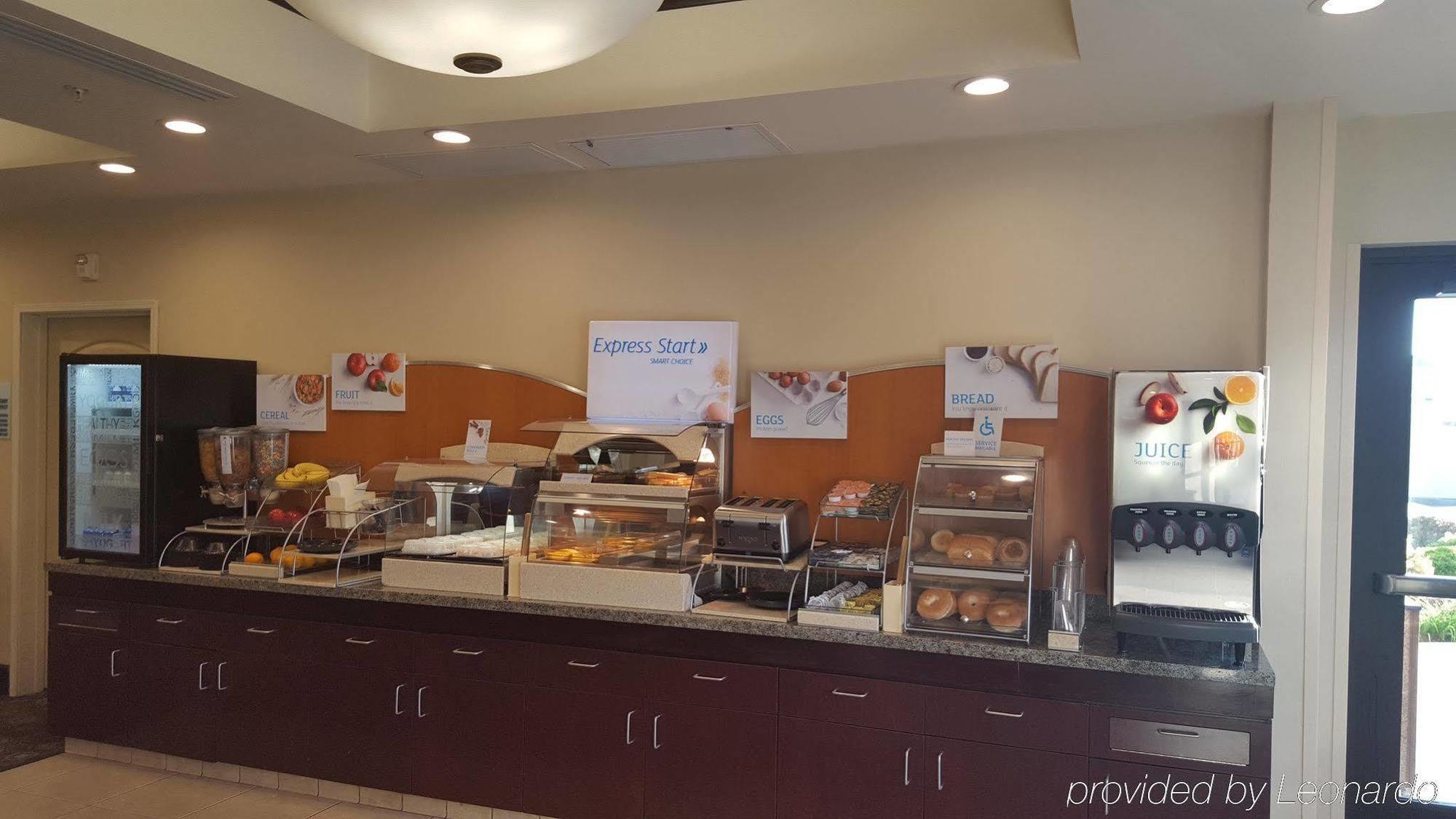 Holiday Inn Express & Suites Clovis Fresno Area By Ihg Экстерьер фото